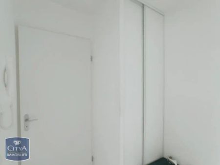 Appartement à louer 3 pièces 62.85m² - Photo 2