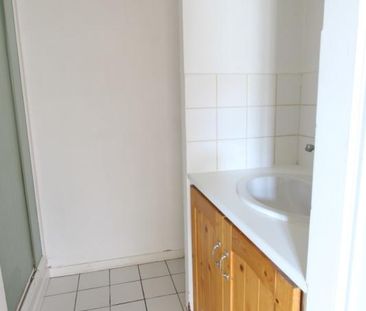 Location Appartement 2 pièces 37m² NANTES 44000 - Photo 4