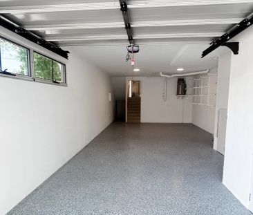 Luxury Beachside home with plunge pool & premium finishes - Photo 1