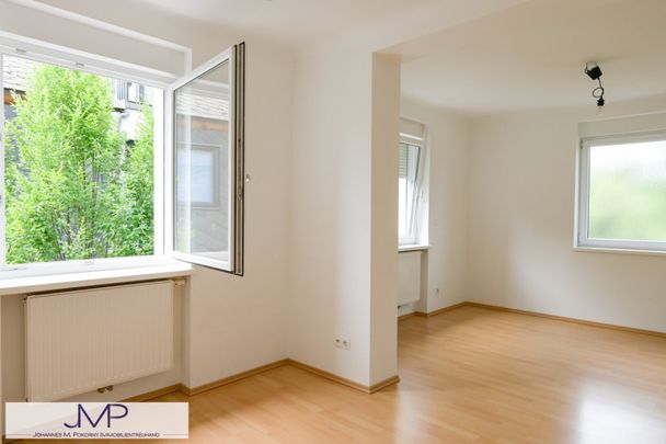 Helle und freundliche Garconniere in absoluter Ruhelage! - Photo 1