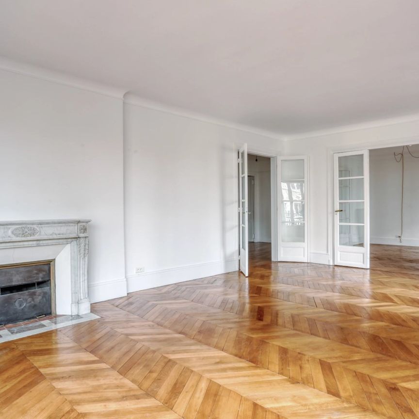 Appartement • Auteuil Sud - Photo 1