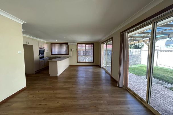 Low Maintenance - Photo 1