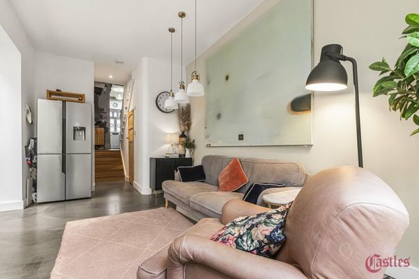 5 bedroom terraced house to rent - Photo 1