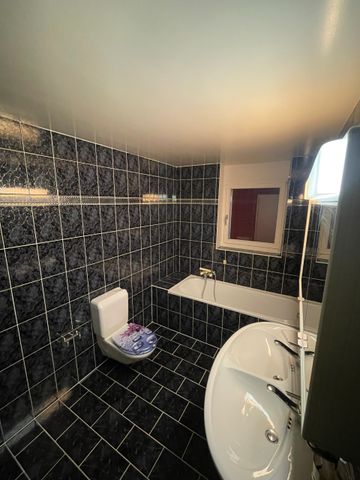 Logement rénové dans un quartier calme d'Echandens - Photo 3