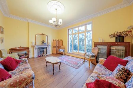 5 bedroom terraced house to rent - Photo 2