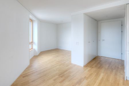 "Endlich meine Wohnung." - Photo 2