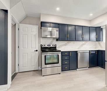 For Lease - 982 Renfrew Court, Oshawa, Ontario - Photo 2