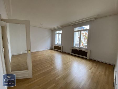 Location Appartement 5 pièces 118m² ST NAZAIRE 44600 - Photo 3
