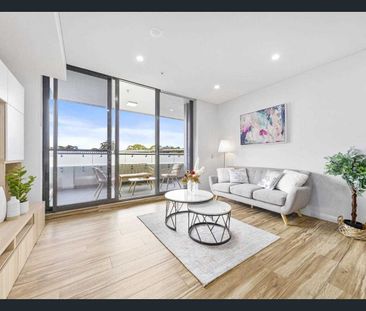 Modern Apartment Living with Resort-Style Amenities - Photo 1