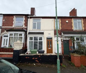 3 Bedroom Mid Terrace For Rent - Photo 6