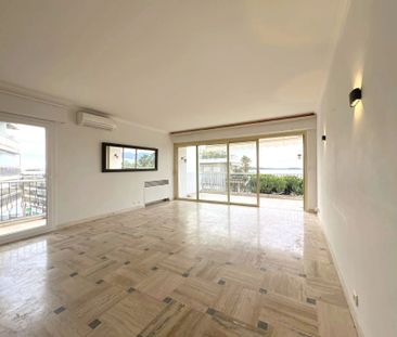 Cannes Croisette face au Port Canto - 3 pièces à louer vide à l'année - Photo 1