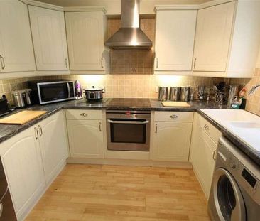 Willow Bank, Westfield, Woking, GU22 - Photo 5