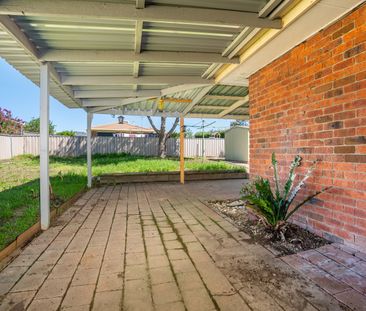 2 DELATITE COURT, Wodonga VIC 3690 - House For Rent | Domain - Photo 2