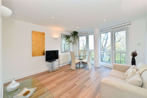 New Atlas Wharf, 3 Arnhem Place, London, E14 3ST - Photo 1