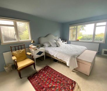 4 bedroom detached house to rent - Photo 5