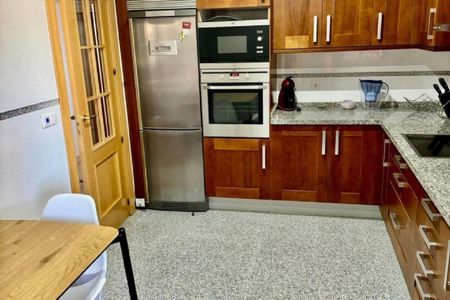 2 Bedroom Apartment For Rent in Estepona, Málaga - Foto 4