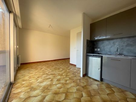 Location Appartement 1 pièce 25m² BASTIA 20600 - Photo 4