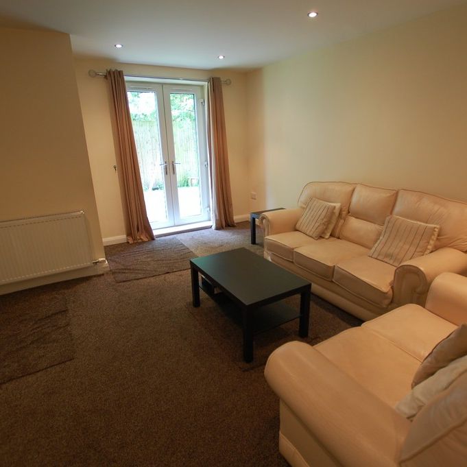 Clifton Park Swinton Manchester Greater Manchester - Photo 1