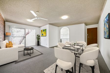 Air-Conditioned One Bedroom Unit with Built-in Wardrobe and Single Car Space! - Photo 2