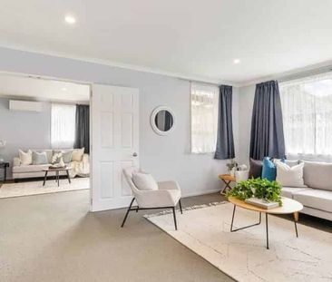 Brick and tile in Waiuku - Photo 1