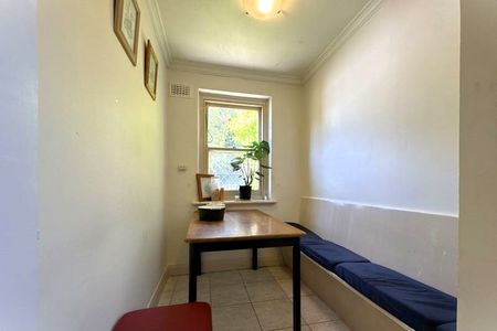 Thinking of selling? Contact our agent - Photo 4