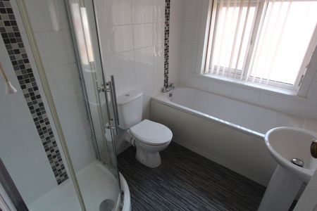 79 Beacon Road - Photo 3