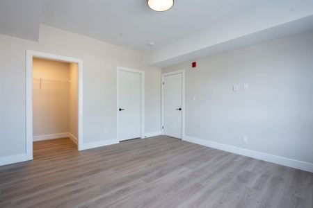 For Lease - 15 James Street Unit# 305, South Huron, Ontario - Photo 5