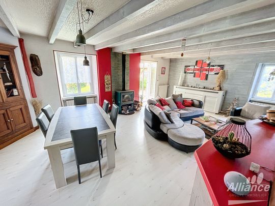 Location Maison 8 pièces 185m² SELONCOURT 25230 - Photo 1