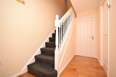 3, McLaren Fields, Leeds, LS13 3SN - Photo 4