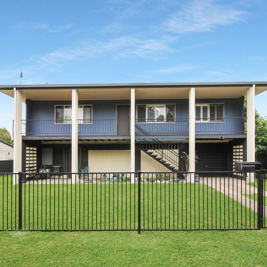 Spaciously Renovated Two-Story Family Home with Modern Charm - Photo 1