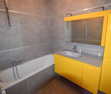 Location Appartement 2 pièces 53m² NICE 06100 - Photo 4
