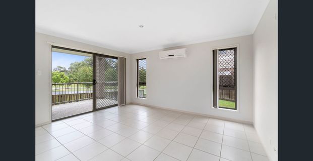 Spacious Four Bedroom Family Home - Photo 1