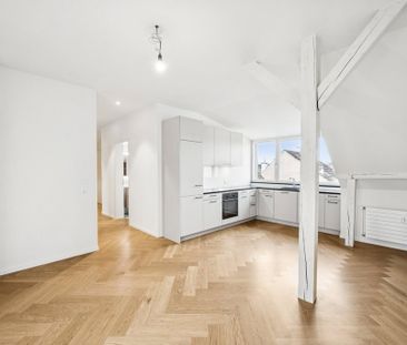2.5 Zimmer, 83 m², 5. Stock - Photo 2