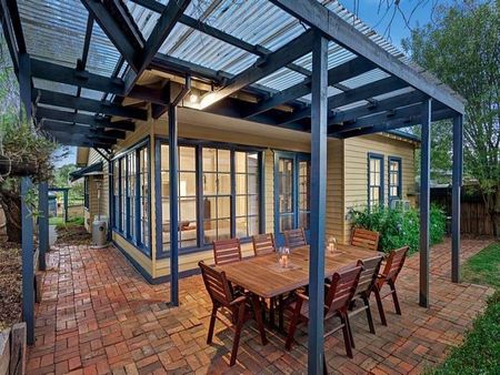 25 Alexander Street, Box Hill VIC 3128 - Photo 3