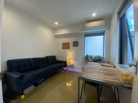 South Yarra - Photo 5