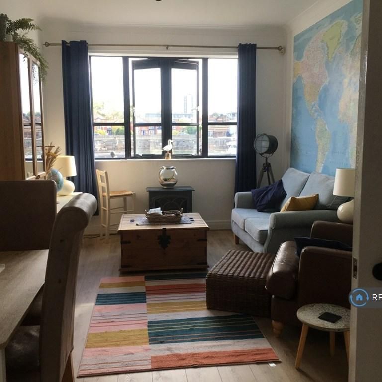 1 bedroom flat to rent - Photo 1