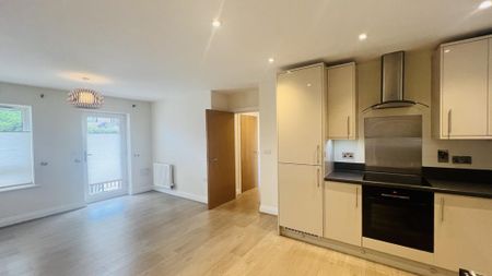 2 bedroom apartment to rent - Photo 5