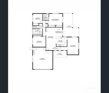 Refreshing Coastal Retreat on a Generous 1,012 m² Block - Photo 1