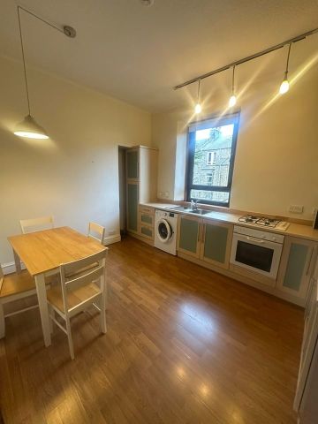 1 Bed Flat, Wallfield Crescent, AB25 - Photo 3