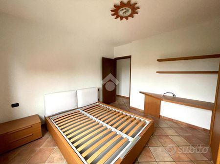 2 LOCALI A CARUGO - Photo 3