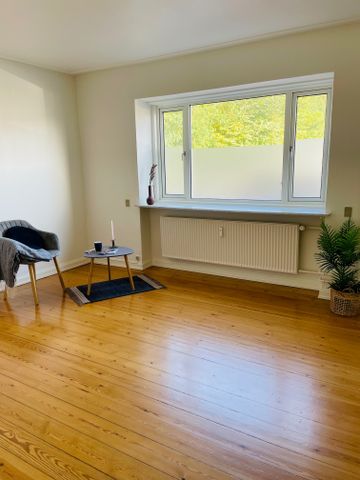 Bynær 2-værelses lejlighed - Photo 2