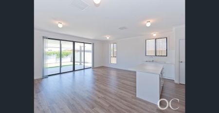 Open the Door to Effortless Family Living - Photo 3