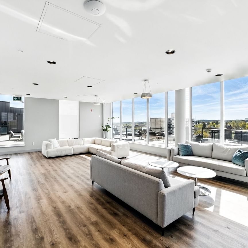 For Lease - 475 George Street Unit# 204, Peterborough, Ontario - Photo 1