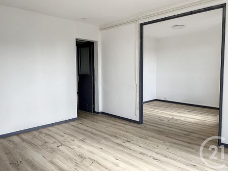 Location Appartement 3 pièces 68m² TROYES 10000 - Photo 2