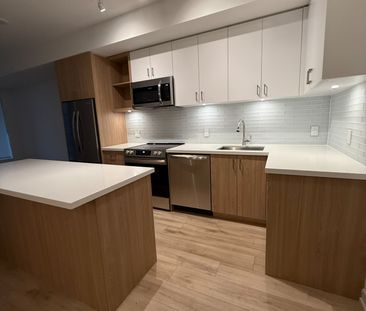 For Lease - 333 Sunseeker Avenue Unit# 242, Innisfil, Ontario - Photo 5