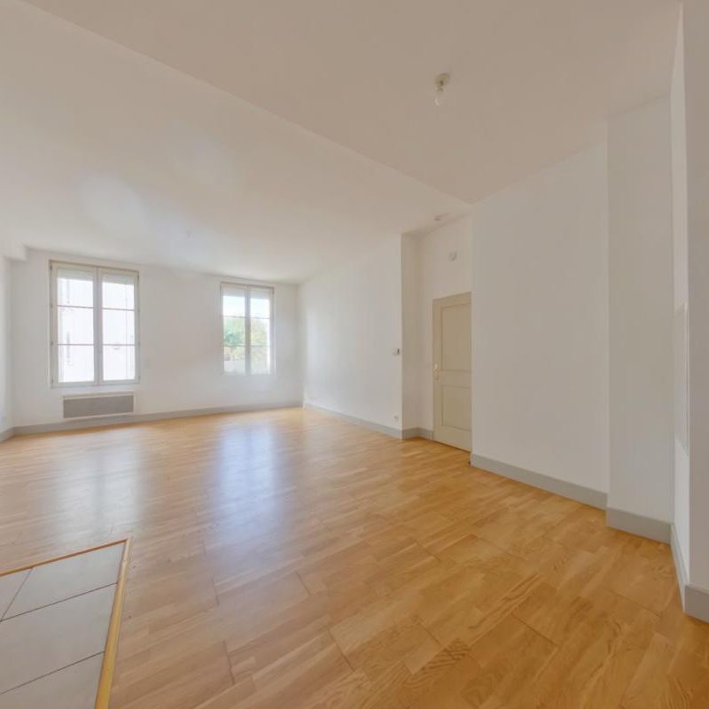 Location Appartement 4 pièces 101m² TOURS 37000 - Photo 1