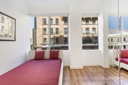 STUDIO WITH SEPARATE BEDROOM | Furnished - Photo 3