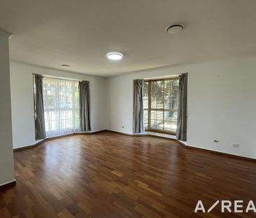 Spacious & Convenient - Photo 2