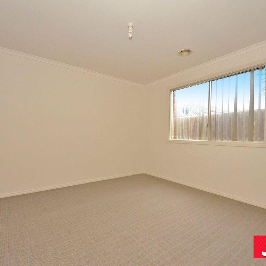 141 Rose Grange Boulevard, Tarneit, Vic 3029 - Photo 1