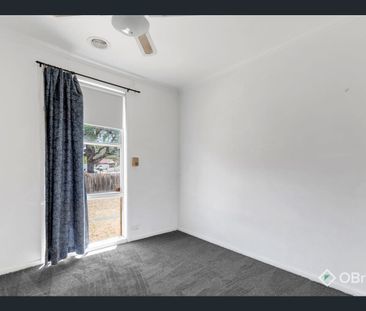 WALK TO PACIFIC FAIR WERRIBEE & MORE - Photo 1